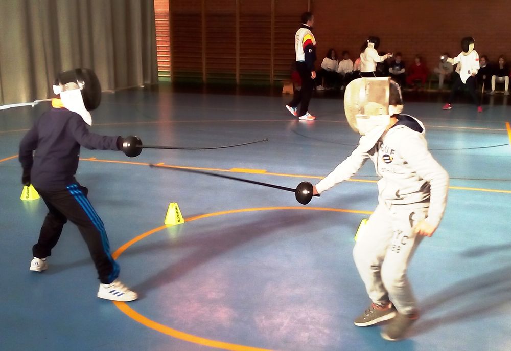 ESGRIMA ESCOLARES FMD